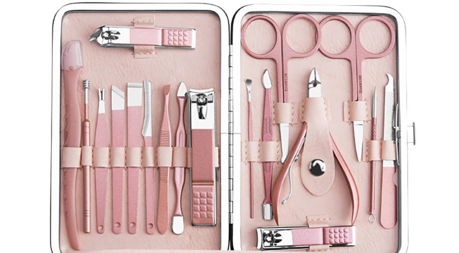 manicure kit